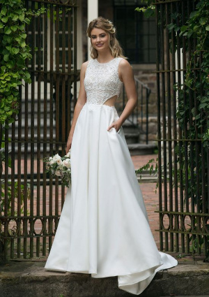 A-Line Style Bridal Dresses under $800: Top 10 from David's Bridal